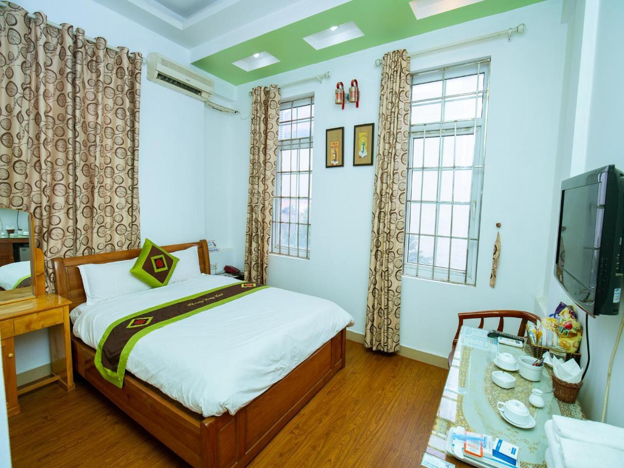 Phuong Dong Hotel Hanoi Exterior foto